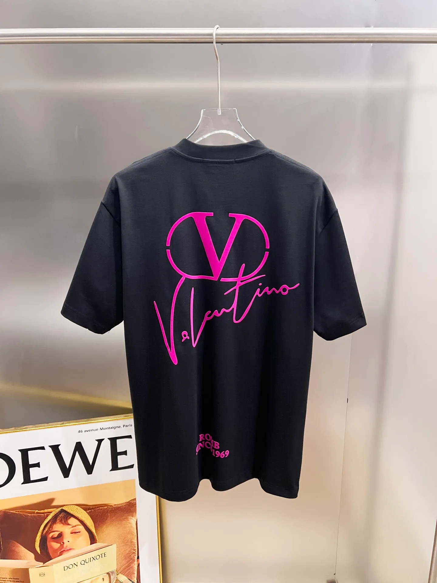 Valention. 2026 New Arrival logo Premium ！ Breathable ， Same Style Size S M L XL XXL Black White